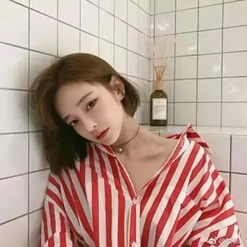 细长的电话线